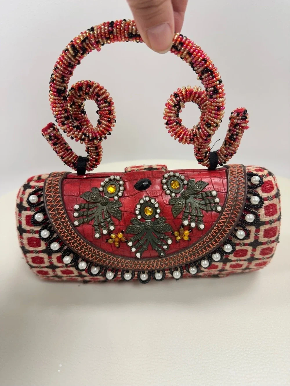 Handcrafted Red Beaded Floral Embellished Women's Clutch